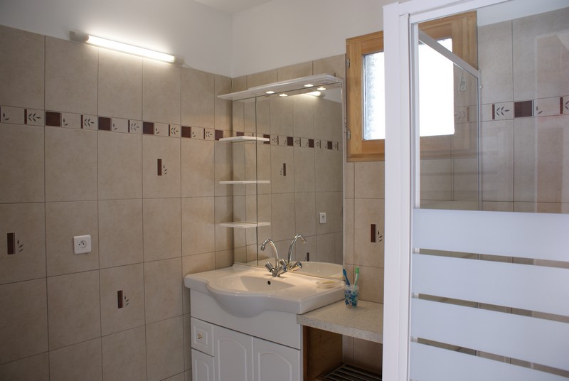 Rdc : salle de bains